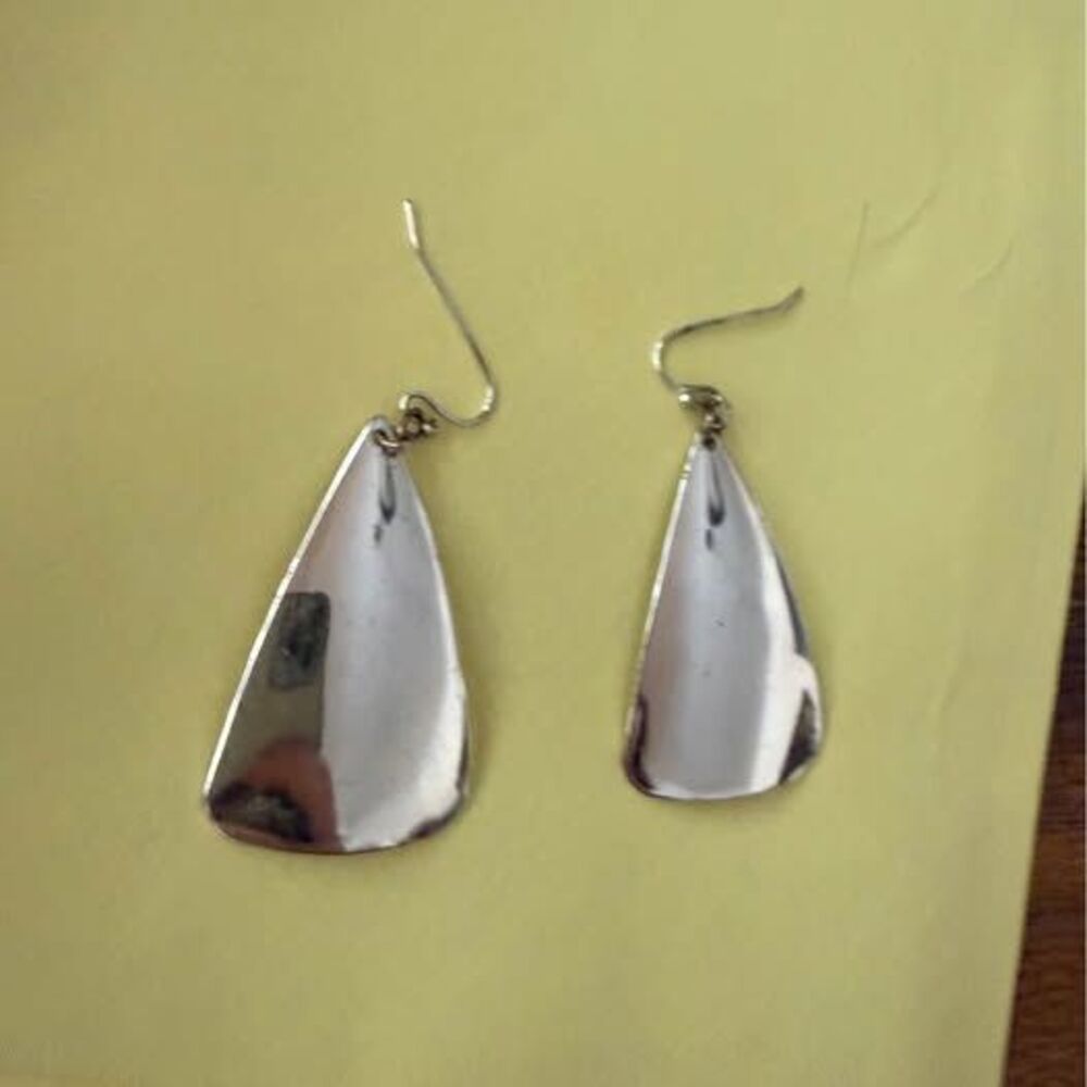 Vintage Silver-Tone Teardrop Dangle Earrings